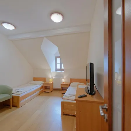 Muzeum ゲストハウス 3*