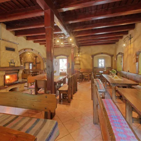 ゲストハウス Muzeum Červený Kláštor