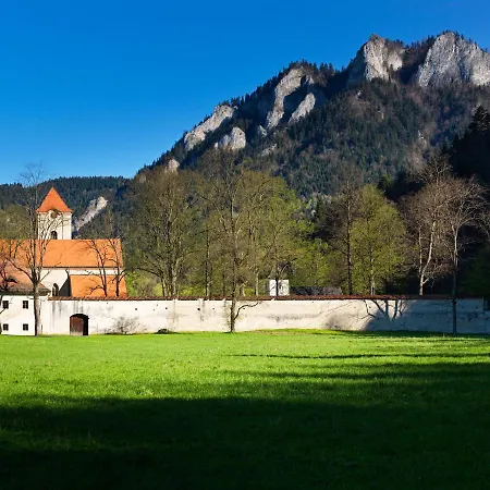 Muzeum Guest house *